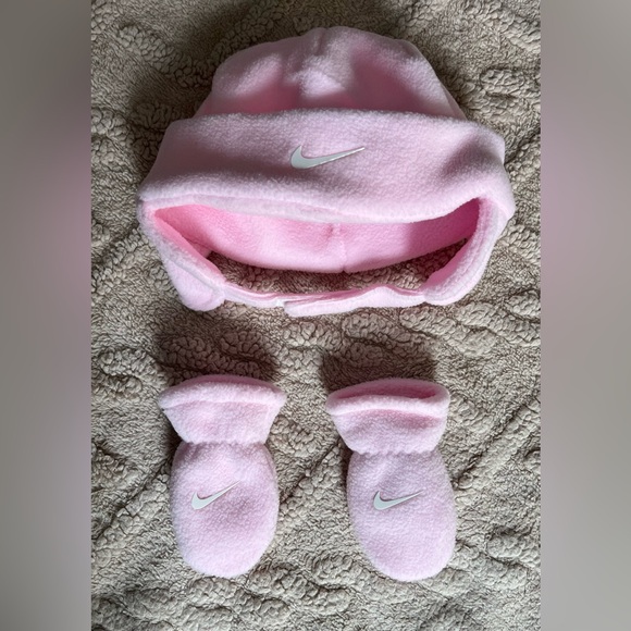 Nike Other - Baby Girl Nike Hat & Mittens - Light Pink & White Fleece Winter Set, Size 12-24M